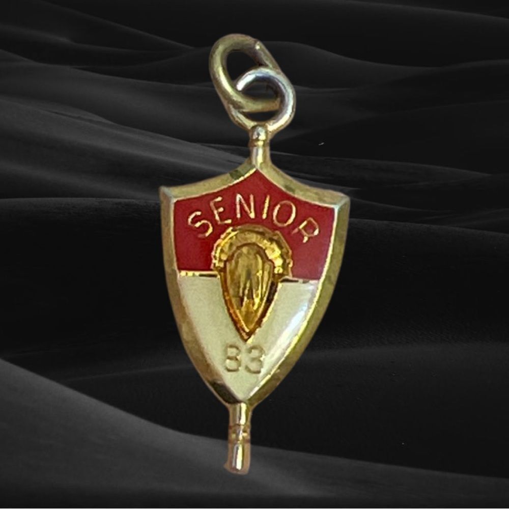 VTG Josten's Senior Class of 83 Gold Tone Enamel Charm Collectible Pendant